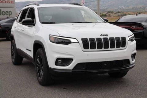 2023 Jeep Cherokee Altitude Lux