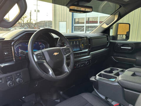 2024 Chevrolet Silverado 2500HD LT