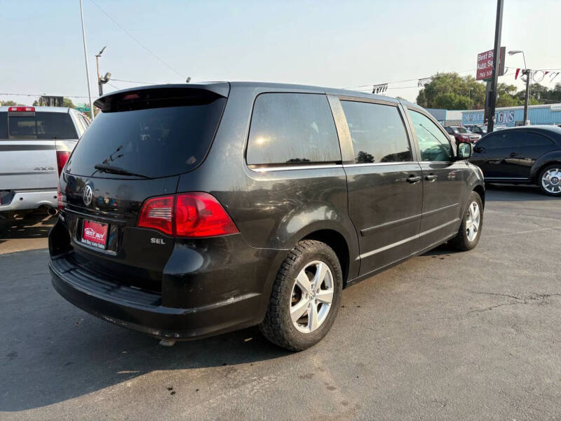 2009 Volkswagen Routan