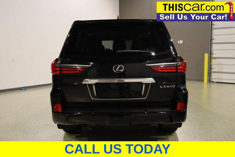 2018 Lexus LX 570 Three-Row