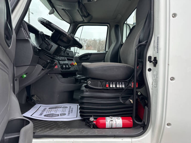 2021 International RH613