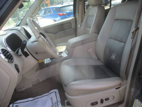 2006 Ford Explorer XLT