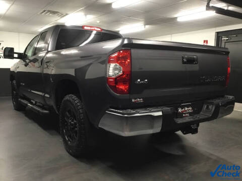 2014 Toyota Tundra SR5