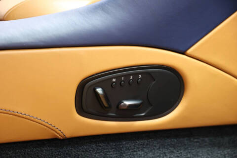 2023 Aston Martin DBS
