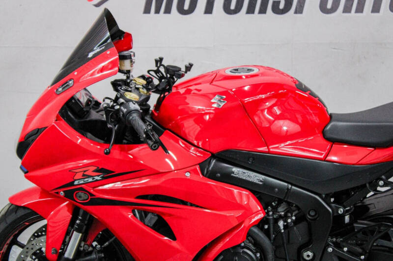 2017 Suzuki GSX-R1000