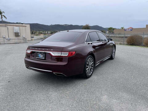 2017 Lincoln Continental Select