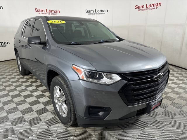 Used 2020 Chevrolet Traverse LS with VIN 1GNERFKW2LJ181754 for sale in Bloomington, IL