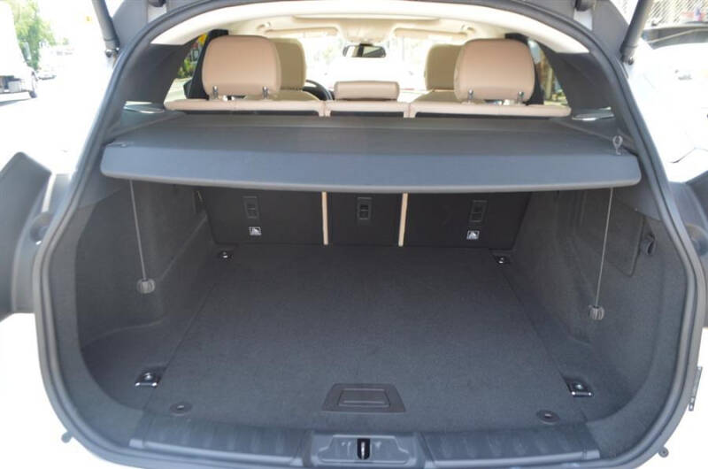 2017 Jaguar F-PACE 35t Prestige