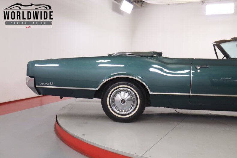 1965 Oldsmobile Eighty-Eight