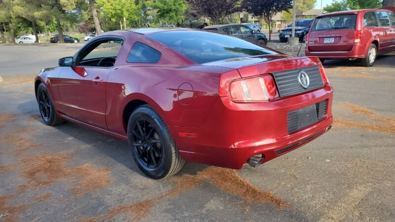 2014 Ford Mustang V6