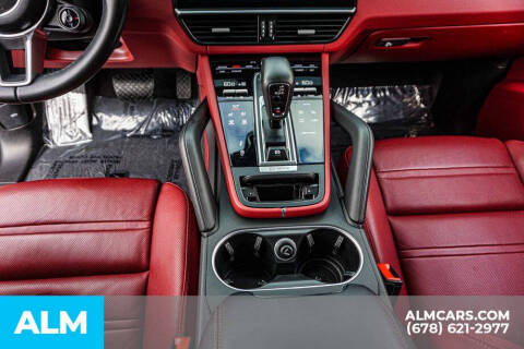 2023 Porsche Cayenne