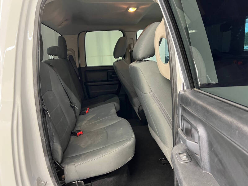 2017 RAM 1500 Express