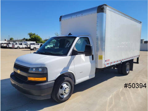 2021 Chevrolet Express for sale at CENTURY TRUCKS & VANS in Grand Prairie TX