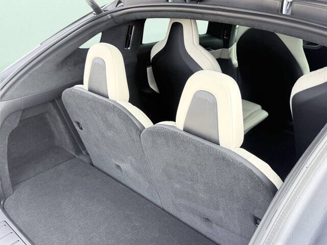 2023 Tesla Model X Plaid