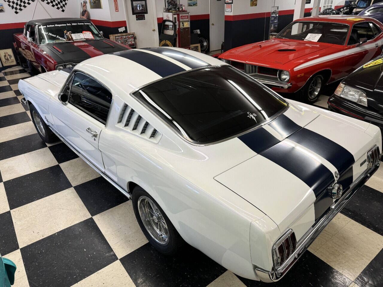 1965 Ford Mustang 14