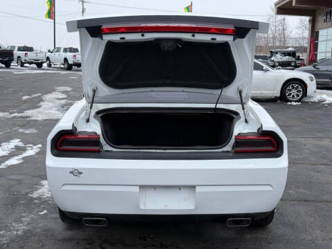 2013 Dodge Challenger SXT