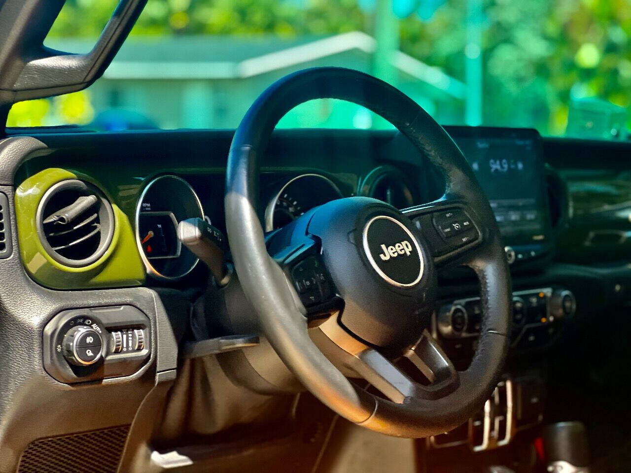 2021 JEEP Gladiator Pickup - $55,999