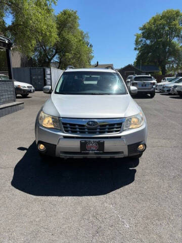 2011 Subaru Forester 2.5X Premium
