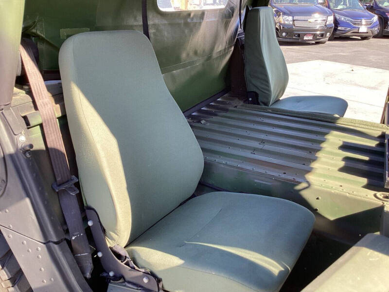 1993 AM General Hummer