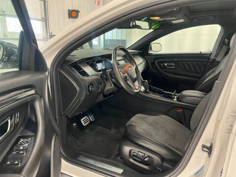 2015 Ford Taurus SHO