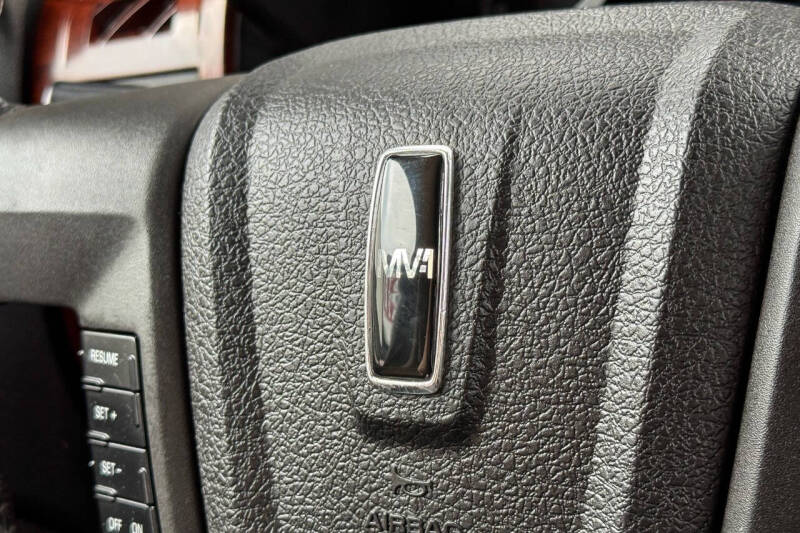 2014 AM General MV-1