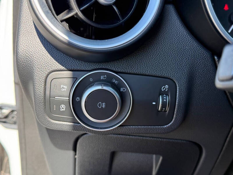 2022 Alfa Romeo Stelvio Sprint