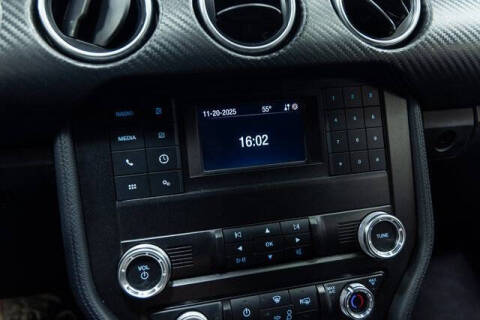 2021 Ford Mustang EcoBoost