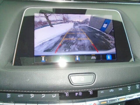 2022 Cadillac XT4 Premium Luxury