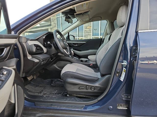 2023 Subaru Outback Premium