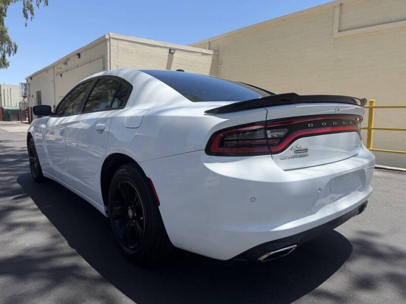 2019 Dodge Charger SXT