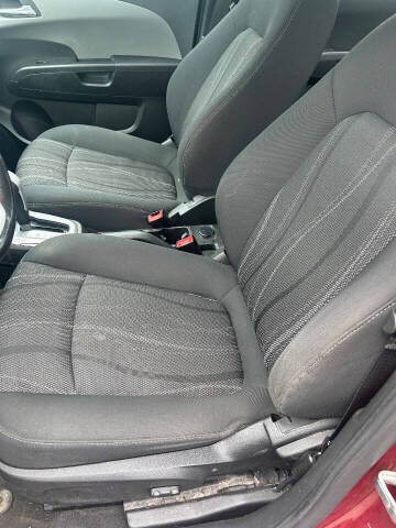 2017 Chevrolet Sonic LT Auto