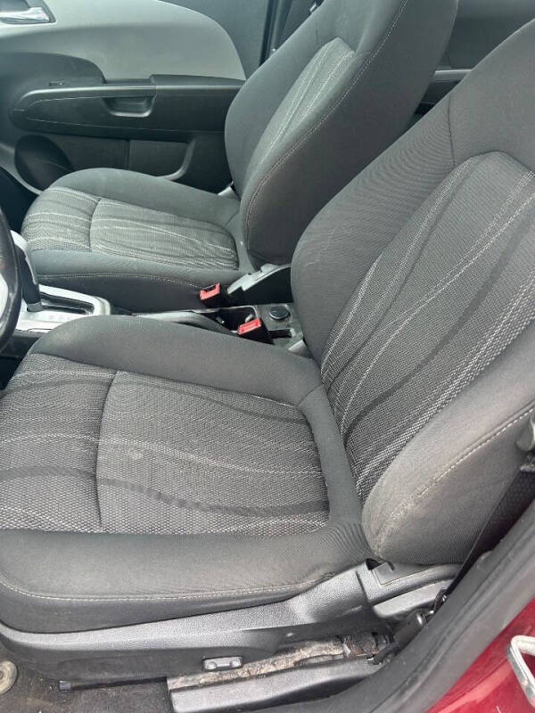 2017 Chevrolet Sonic LT Auto