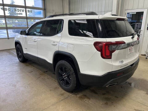 2023 GMC Acadia AT4