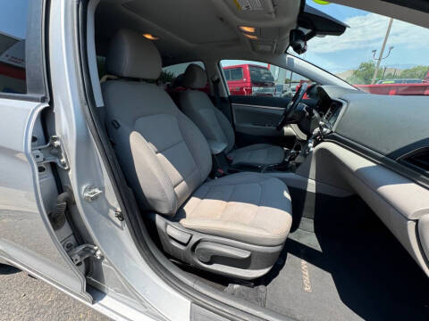 2019 Hyundai Elantra