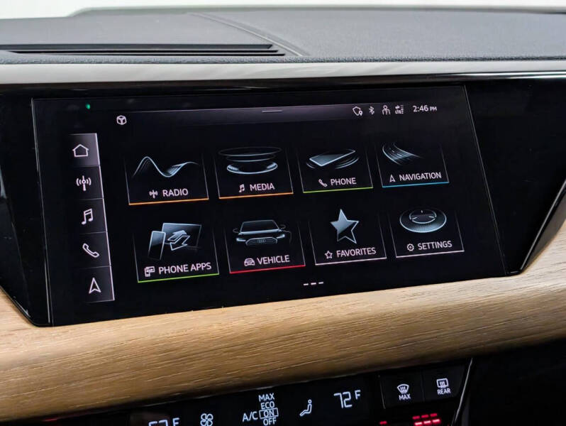 2023 Audi e-tron GT quattro Premium Plus