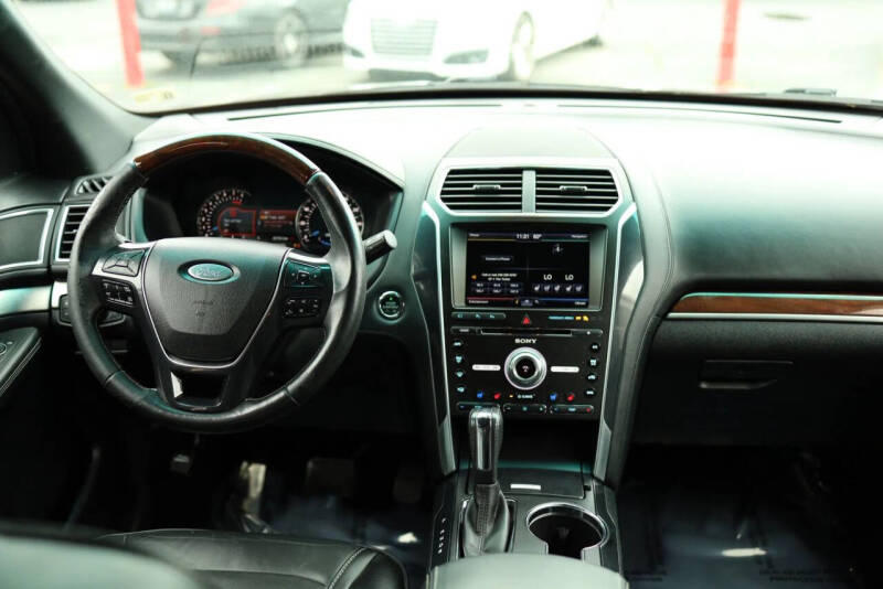 2016 Ford Explorer Platinum