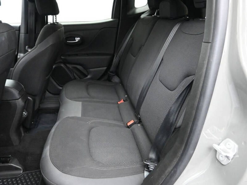 2022 Jeep Renegade Altitude