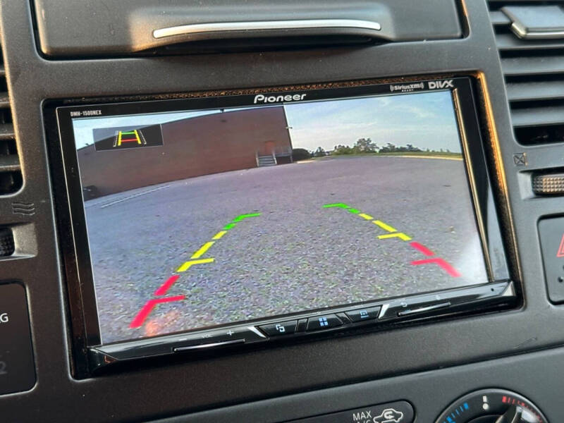 2012 Nissan Versa 1.8 S