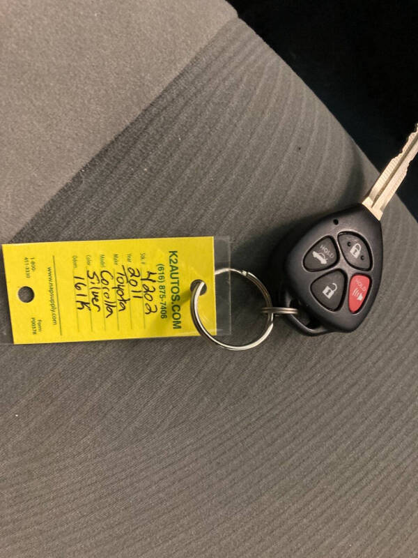 2011 Toyota Corolla LE