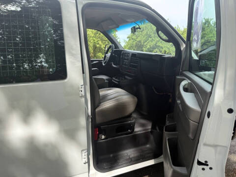 2014 Chevrolet Express 2500