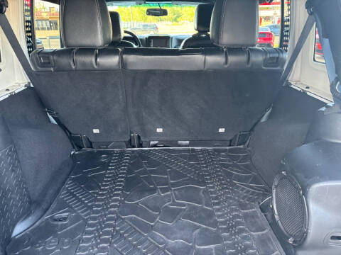 2014 Jeep Wrangler Unlimited Sahara