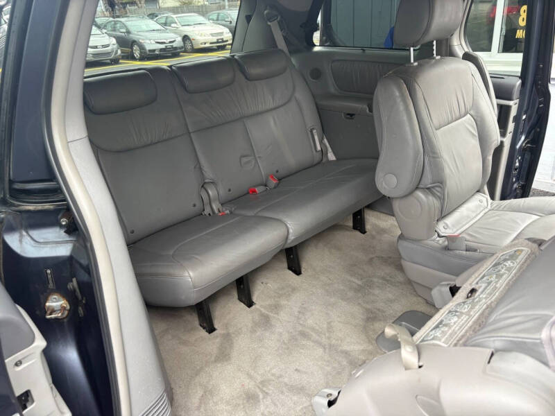 2006 Toyota Sienna XLE Limited 7 Passenger