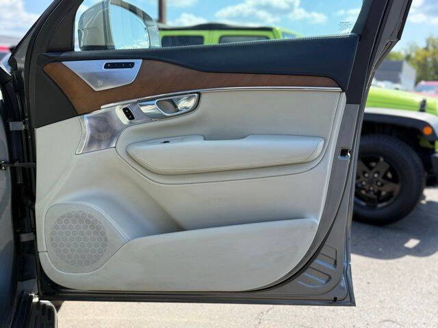 2016 Volvo XC90 T6 Inscription