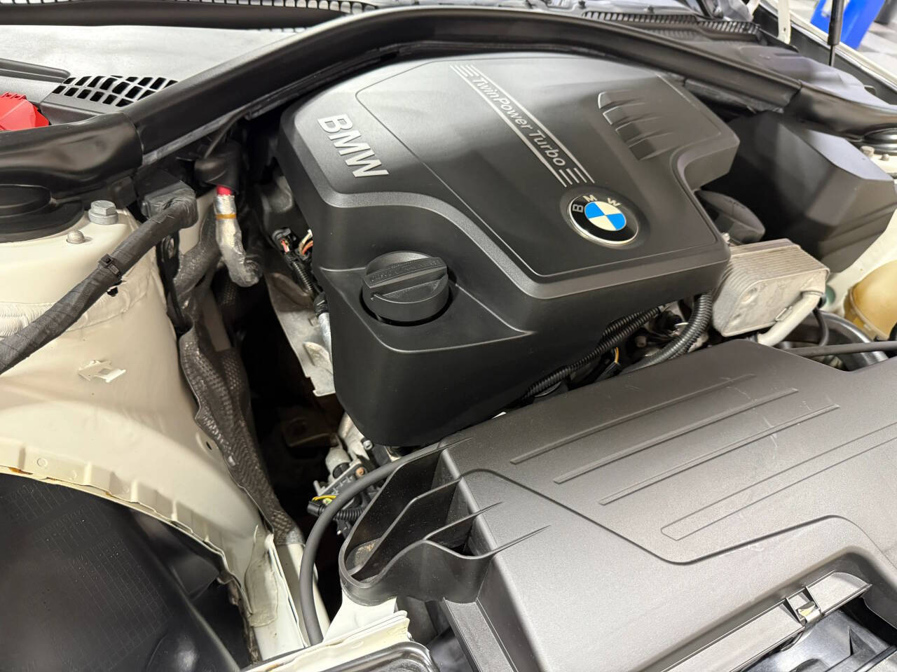 2014 BMW 3 Series 42
