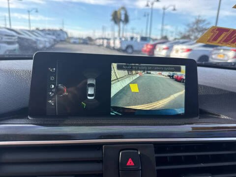 2017 BMW 3 Series 330i