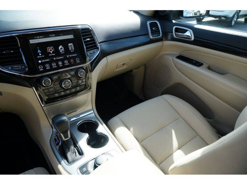 2019 Jeep Grand Cherokee Laredo E