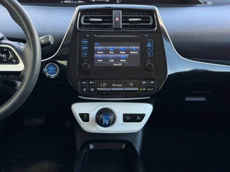 2016 Toyota Prius Two
