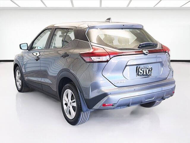 2024 Nissan Kicks S