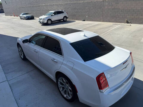 2017 Chrysler 300 C Platinum