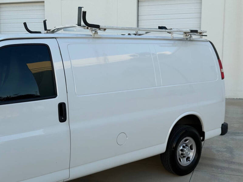 2019 Chevrolet Express 2500